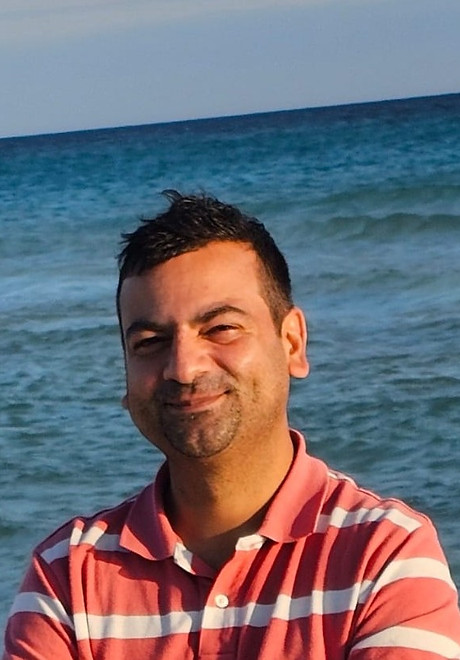 Vikrant_Headshot2.jpg